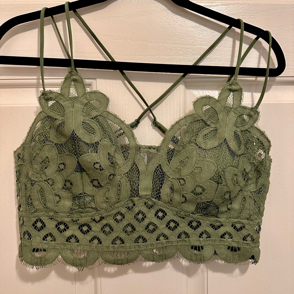 Zenana Outfitters Lace Bralette In multiple colors. New - Picture 3 of 8